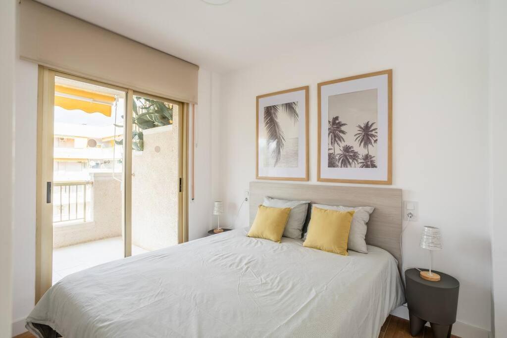 Sea View, Pool, Free Parking, Wifi, Port Aventura Appartement Salou Buitenkant foto