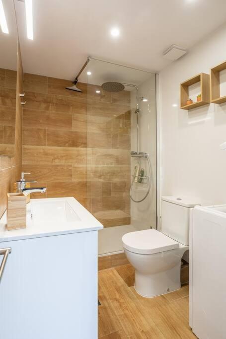 Sea View, Pool, Free Parking, Wifi, Port Aventura Appartement Salou Buitenkant foto
